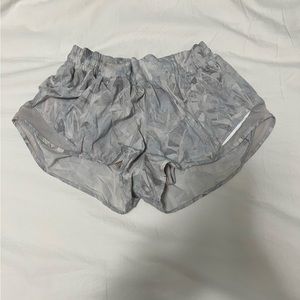 Lululemon hotty hot shorts